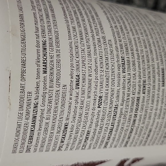 Brand new shampoo - Picture 4 of 6